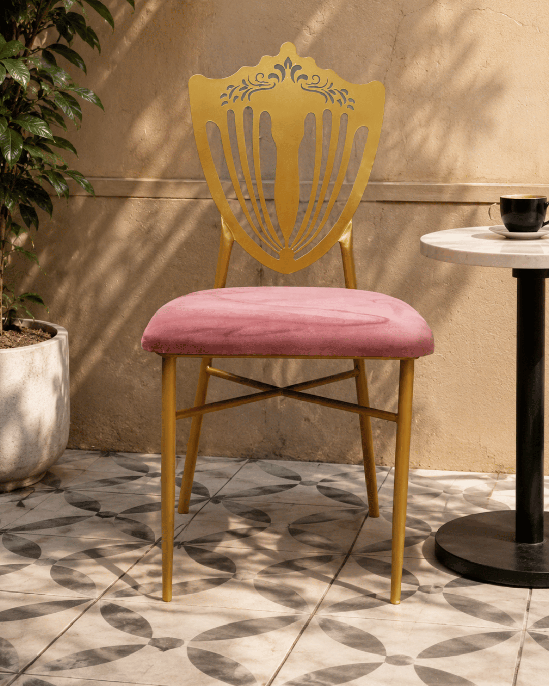 Elegant Gold Decorative Chair with Pink Upholstered Seat