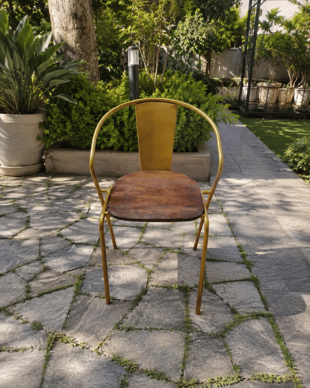 Vintage Gold Metal Accent Chair with Wooden Seat - Round Back Iron Chair